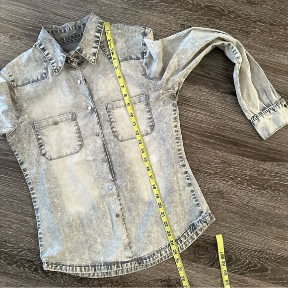 Witchery Grey Snap Button Up - Picture 7 of 9